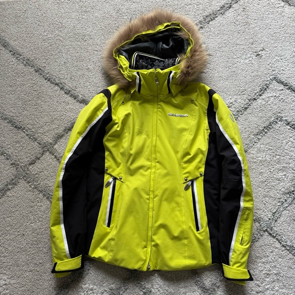 Goldwin snowboarding ski jacket coat lime yellow green black fur hood 4